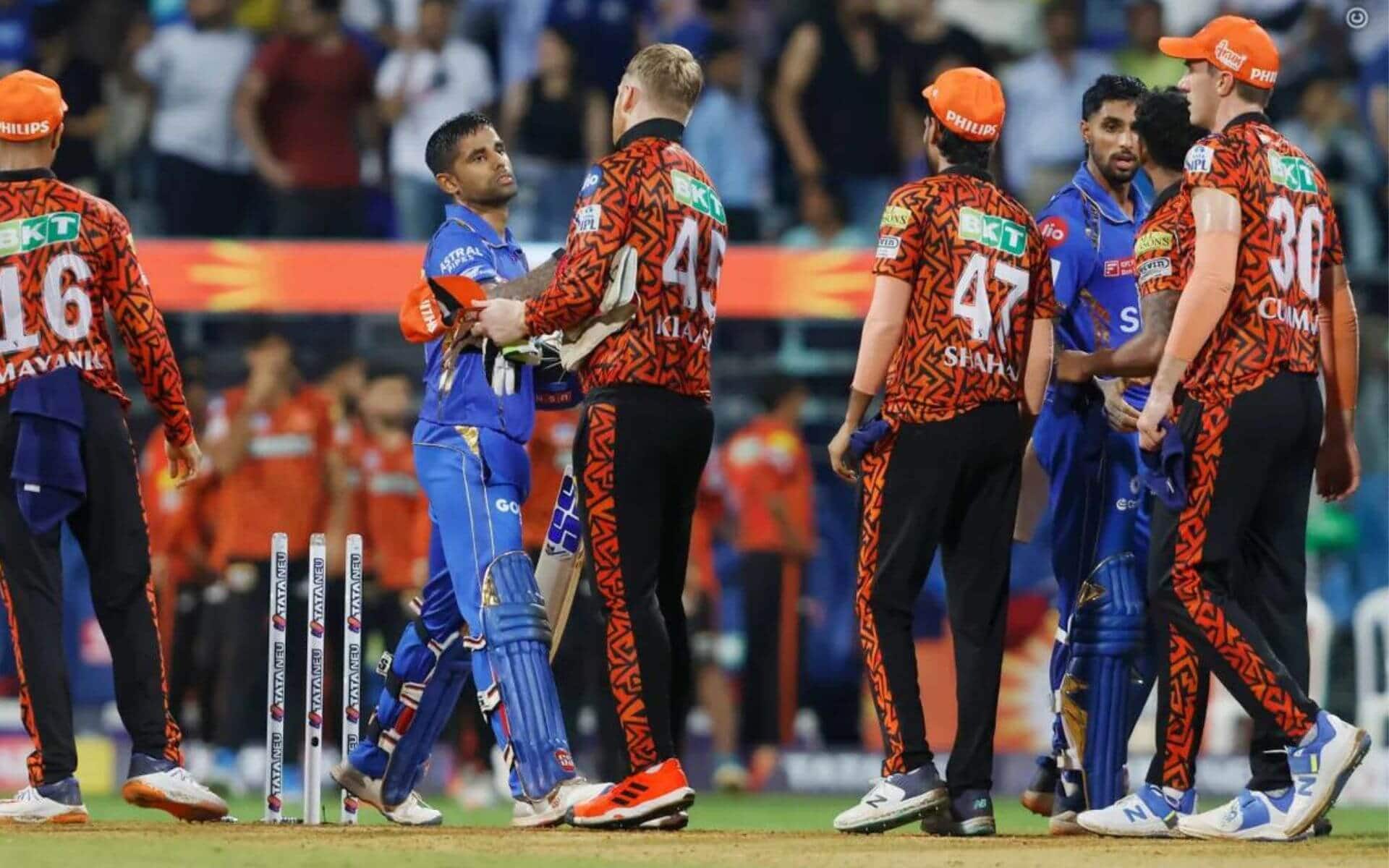 Pat Cummins & Co after getting defeated [IPLT20]